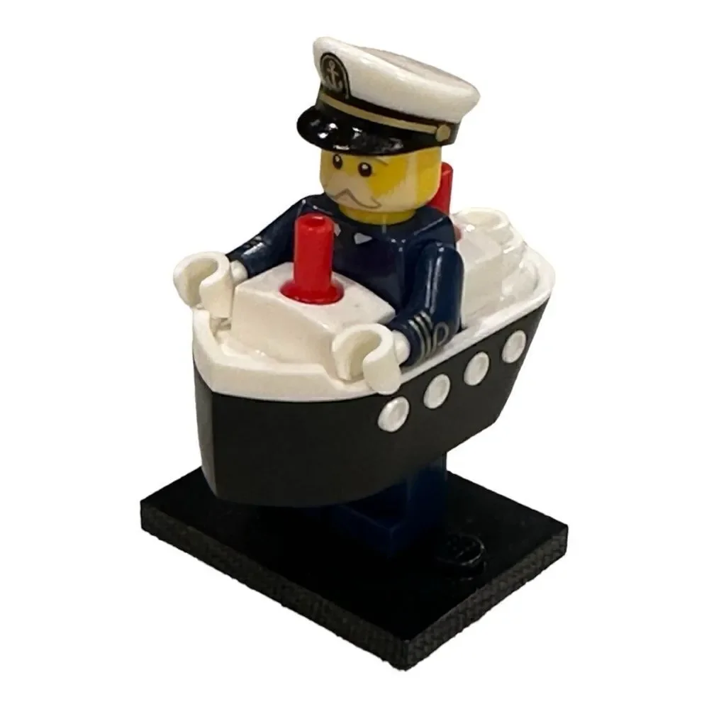 Lego Series 23 Minifigure 71034 FERRY SHIP CAPTAIN Retired